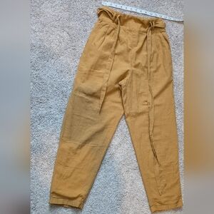 American Eagle Outfitters Women's Mustard Chinos